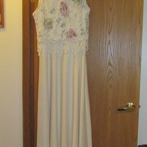 Formal/Mother of the Bride Dress